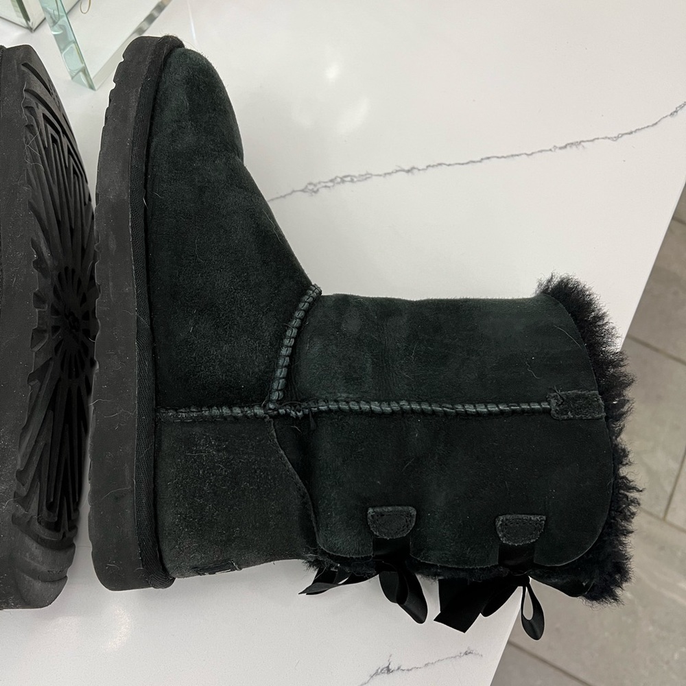 Ugg Bailey Bow - image 5